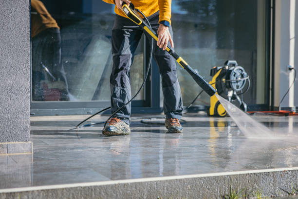 Why Choose Our Certified Pressure Washing Experts for Your Project Needs in Sugar City, ID?